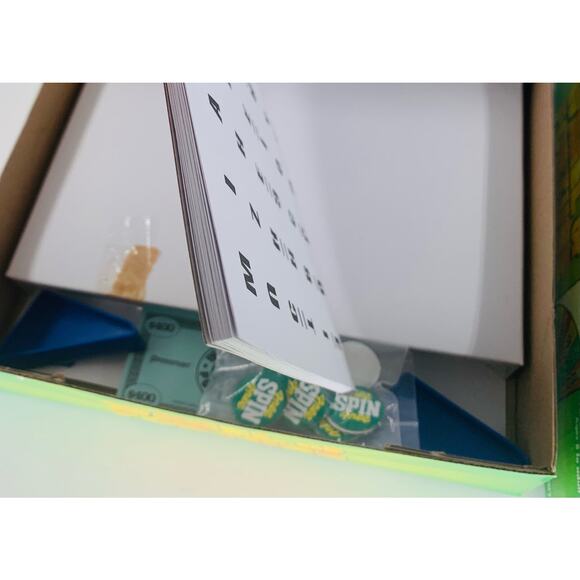 Wheel Of Fortune Board Game Pressman 2nd Edition 2005 Word Puzzles Home Version - Picture 8 of 11